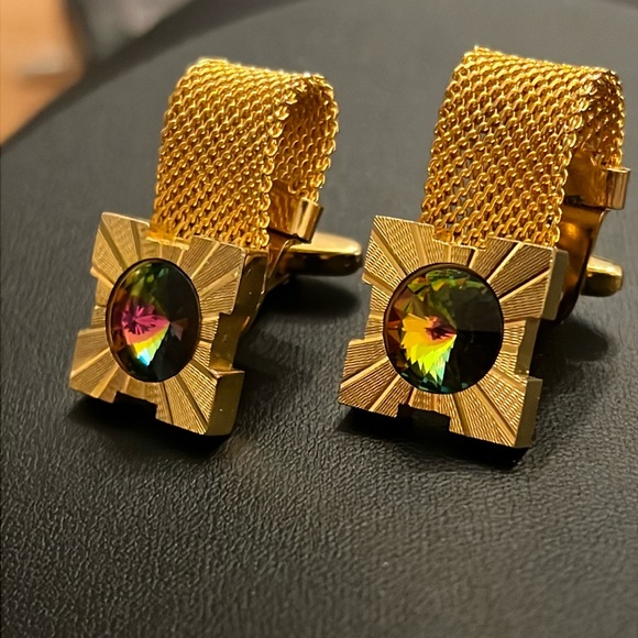 Other - Stunning Vintage Rivoli Watermelon Stone Mesh Cufflinks